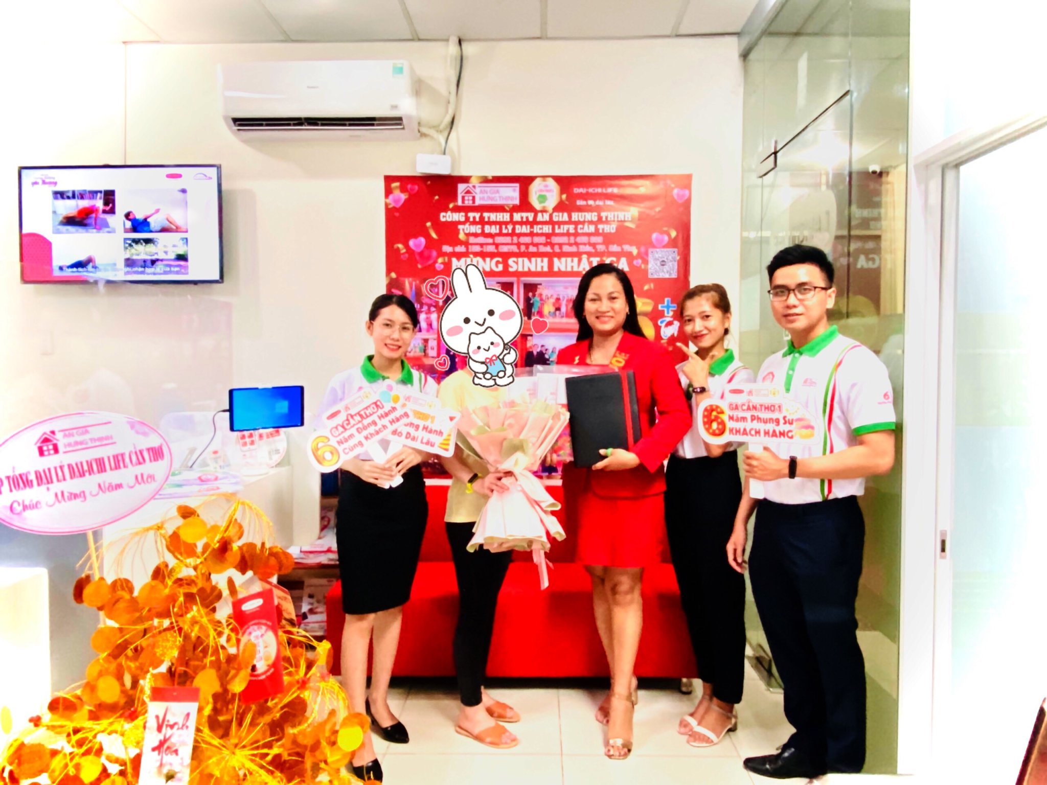 Dai-ichi Life Việt Nam và UEF ký kết hợp tác chương trình 'Quyền ưu tiên tuyển sinh'